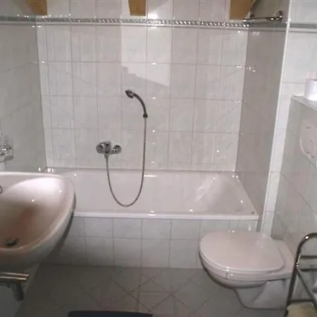 Deluxe With Pool In Koenigsleiten * Wald im Pinzgau