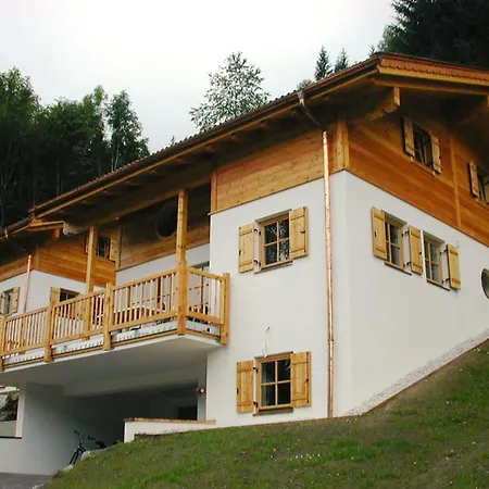 Deluxe With Pool In Koenigsleiten *