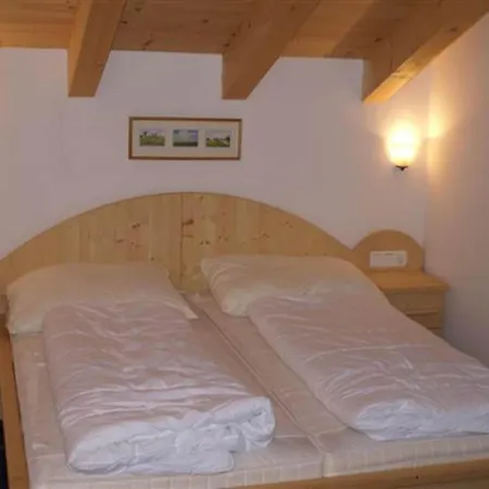 Deluxe With Pool In Koenigsleiten *
